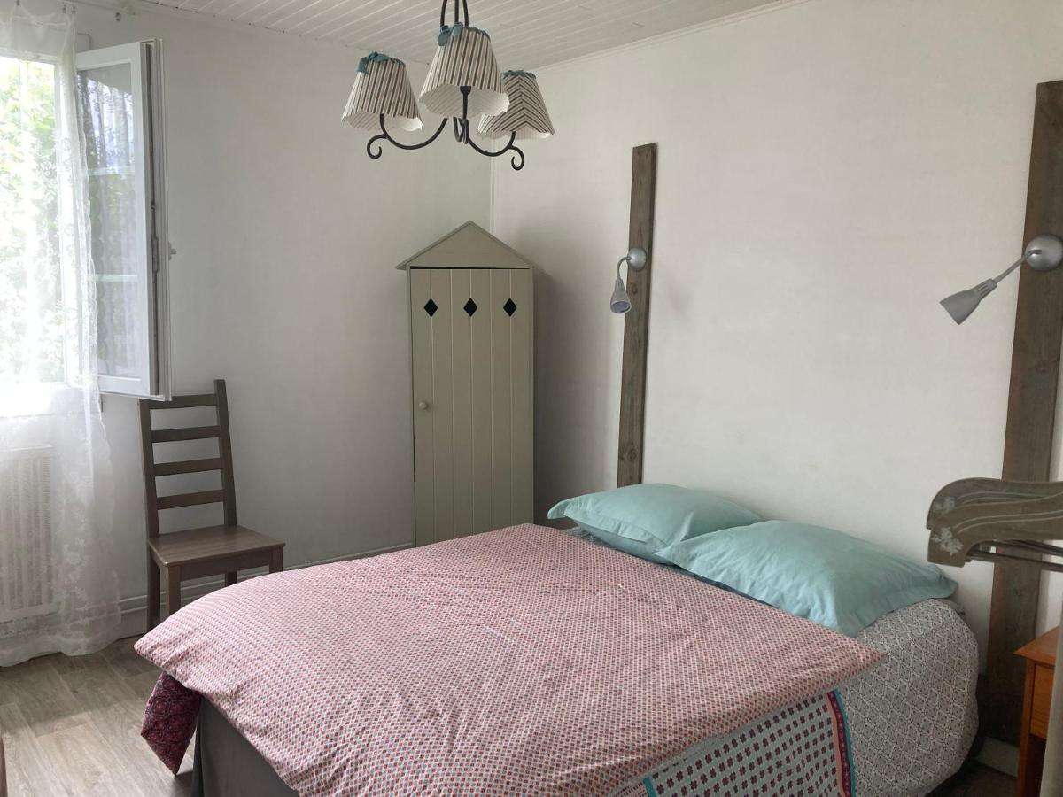 Appartement 2/3 Personnes A 10 Minutes De Contis Plage Saint-Julien-en-Born Buitenkant foto